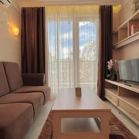 Bratanov Harmony Monte Carlo شقة