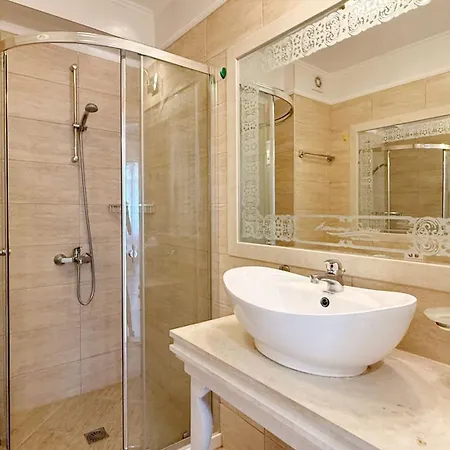 Bratanov Harmony Monte Carlo Appartement Slantchev Briag