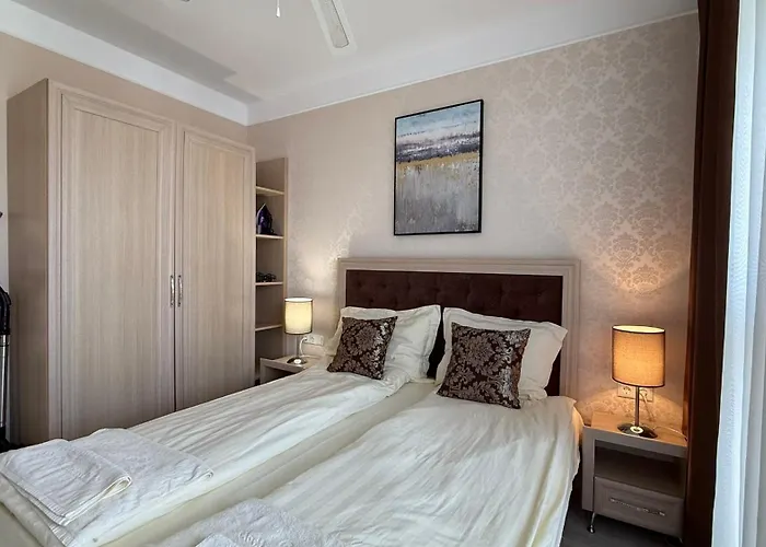 Apartment Bratanov Harmony Monte Carlo *