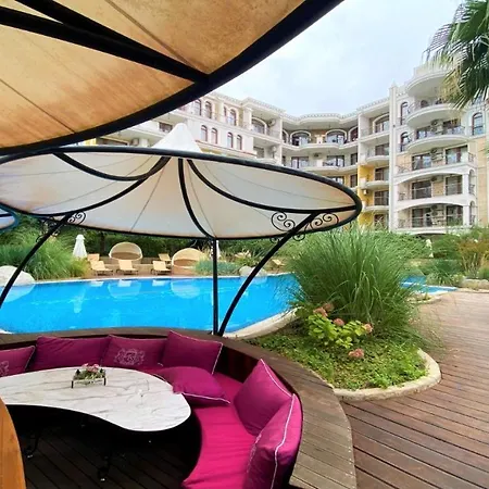 Bratanov Harmony Monte Carlo Apartamento *