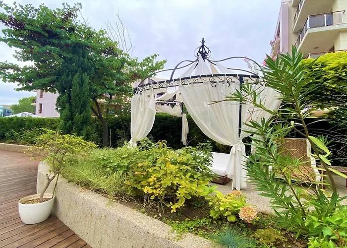 公寓 Bratanov Harmony Monte Carlo 阳光海滩